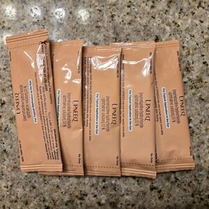 Cream Skincare Sachets